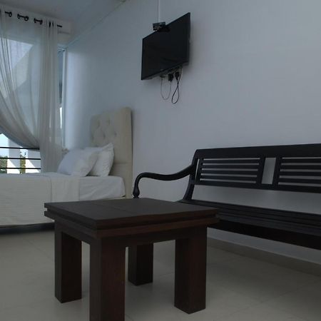 Dazzle Bay By Twenty Two Hotel Weligama Ngoại thất bức ảnh